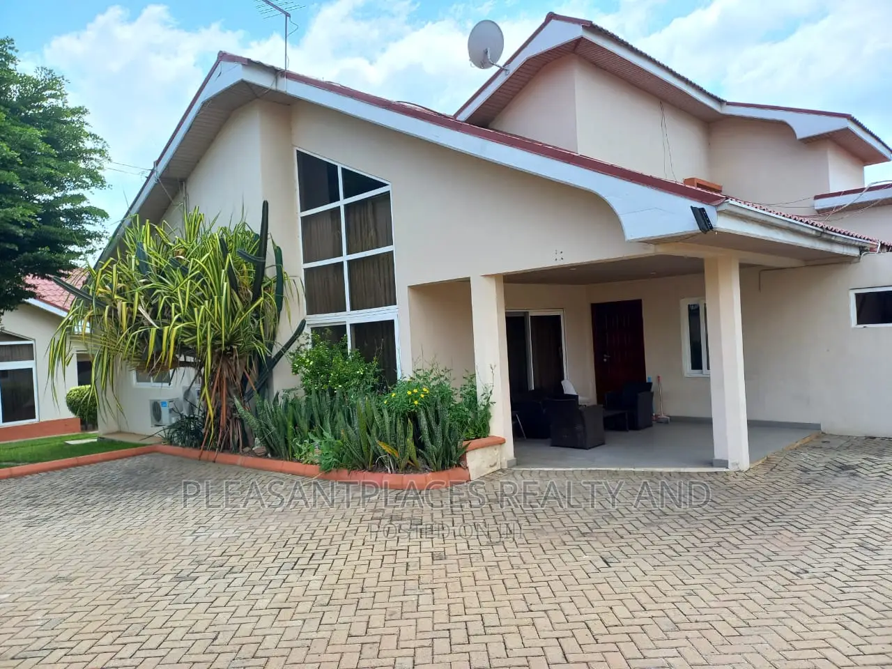 Furnished 3bdrm Townhouse / Terrace in Pleasantplaces, Police Station