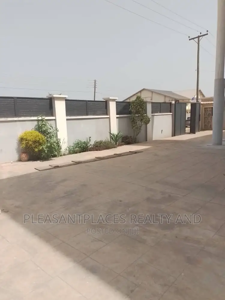 2bdrm Apartment in Pleasantplaces, Estate for rent