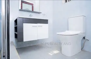 4bdrm Duplex in Pleasantplaces, Spintex for sale