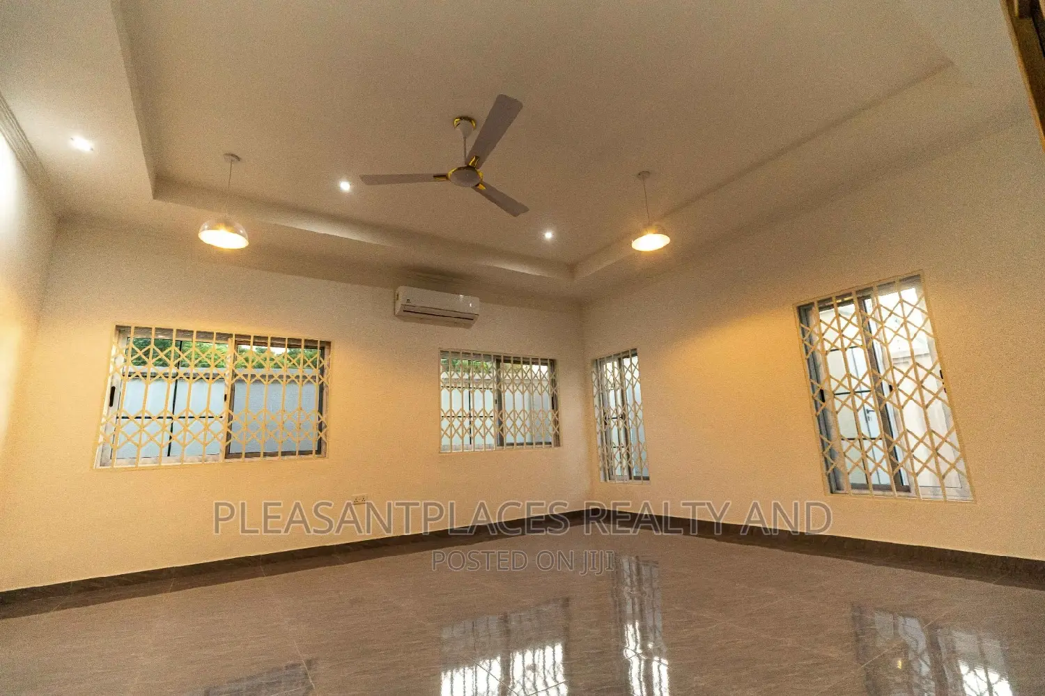 3bdrm House in Pleasantplaces, Spintex for sale