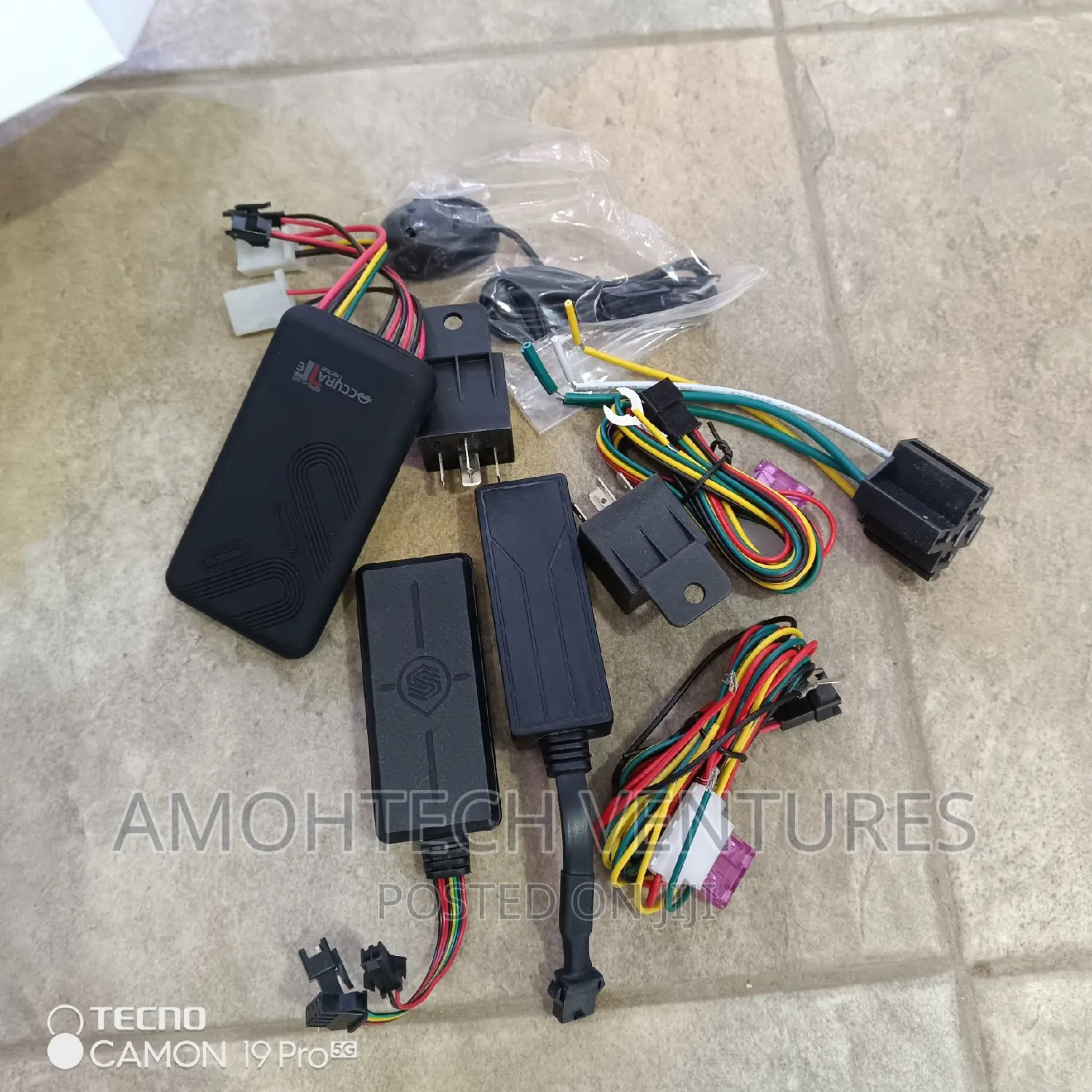GPS Tracking Device for Cars