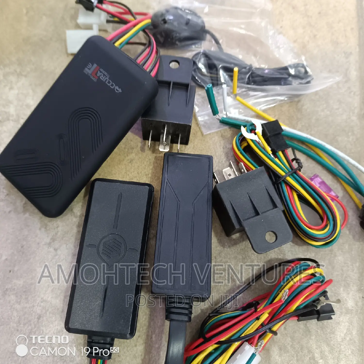 GPS Tracking Device for Cars