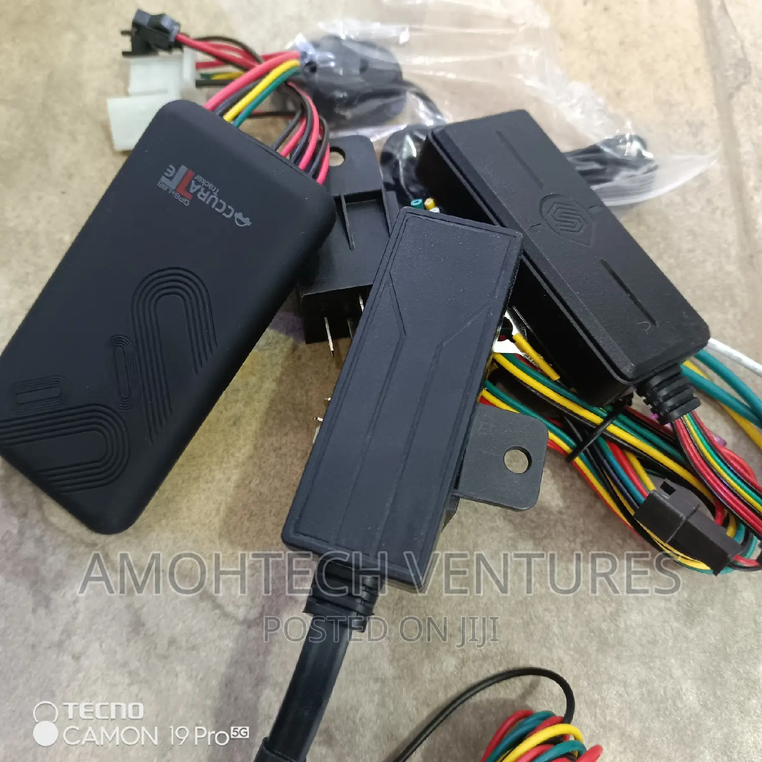 GPS Tracker With Installation