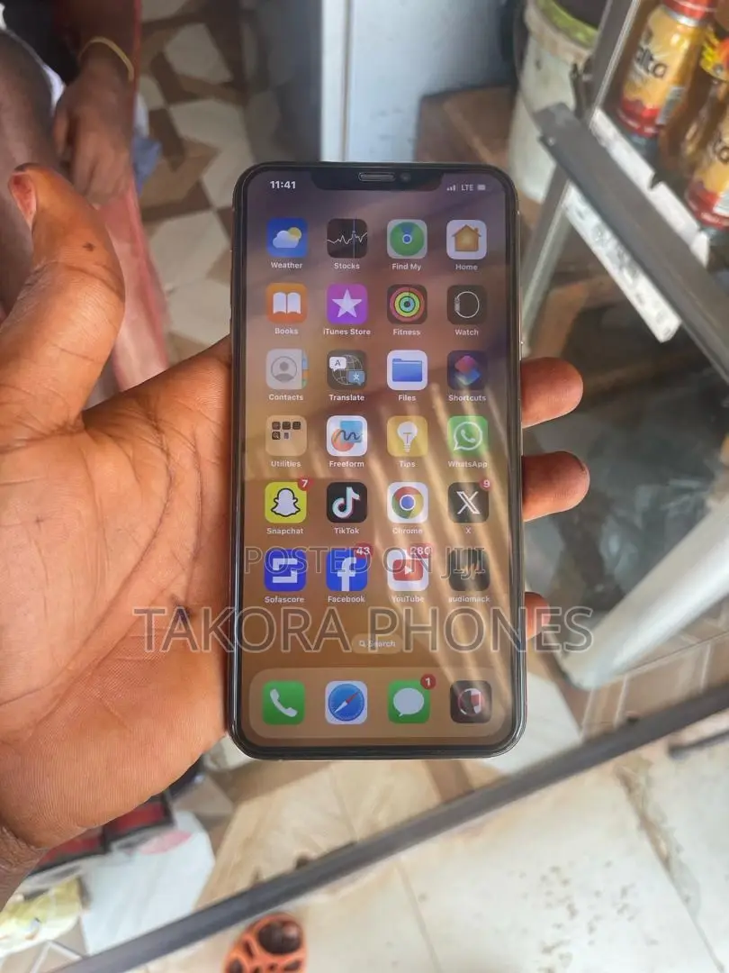 Apple iPhone XS Max 64 GB Gold