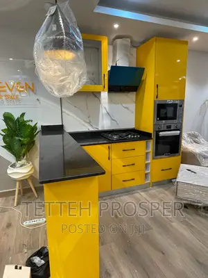 Quality Kitchen Cabinet