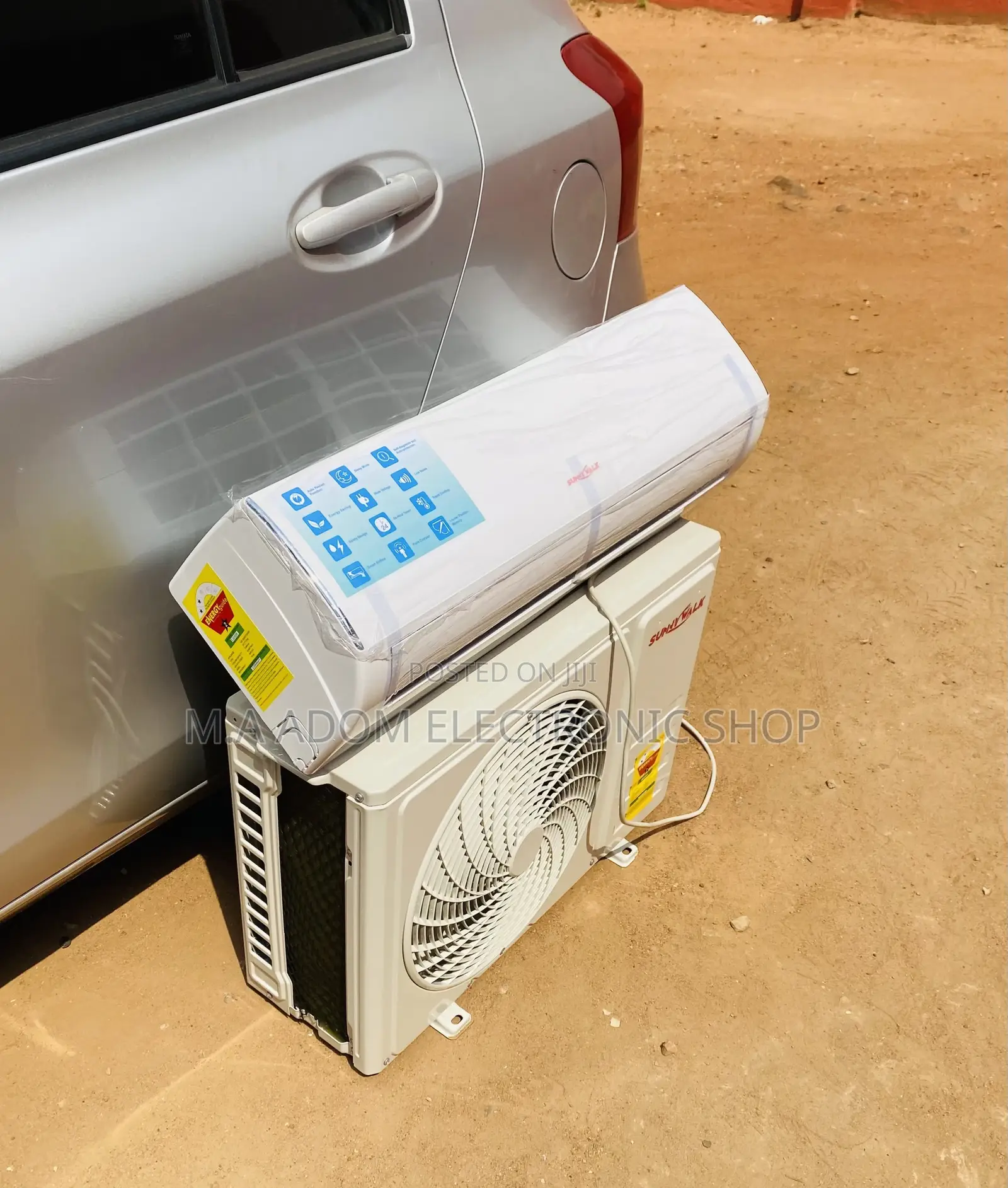 Fast Chilling Sunnywalk 1.5hp Split Type Air Conditioner.