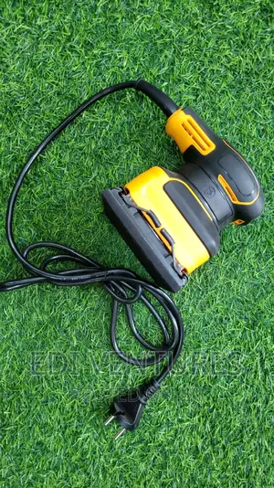 INGCO Palm Sander