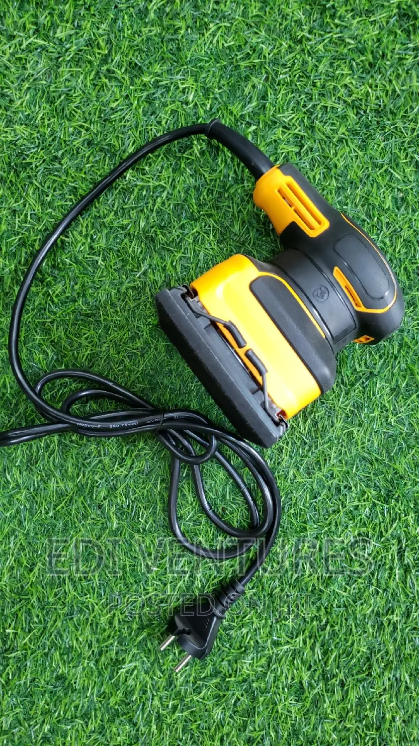 INGCO Palm Sander