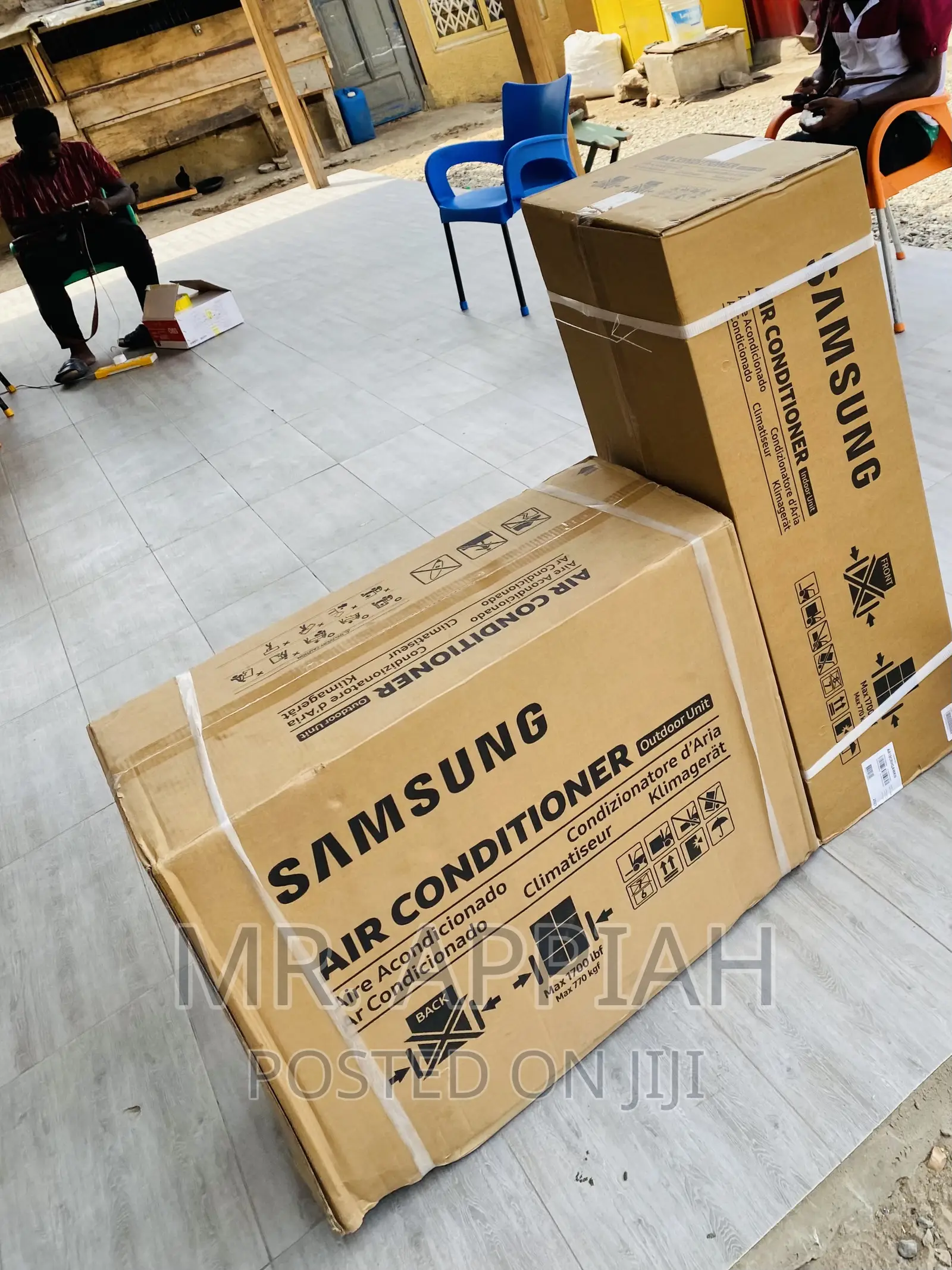 Unique Design Samsung 2.0hp Split Type Air Conditioner.