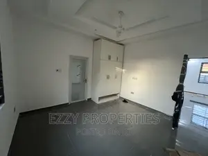 2bdrm Apartment in Ashaley Botwe for rent
