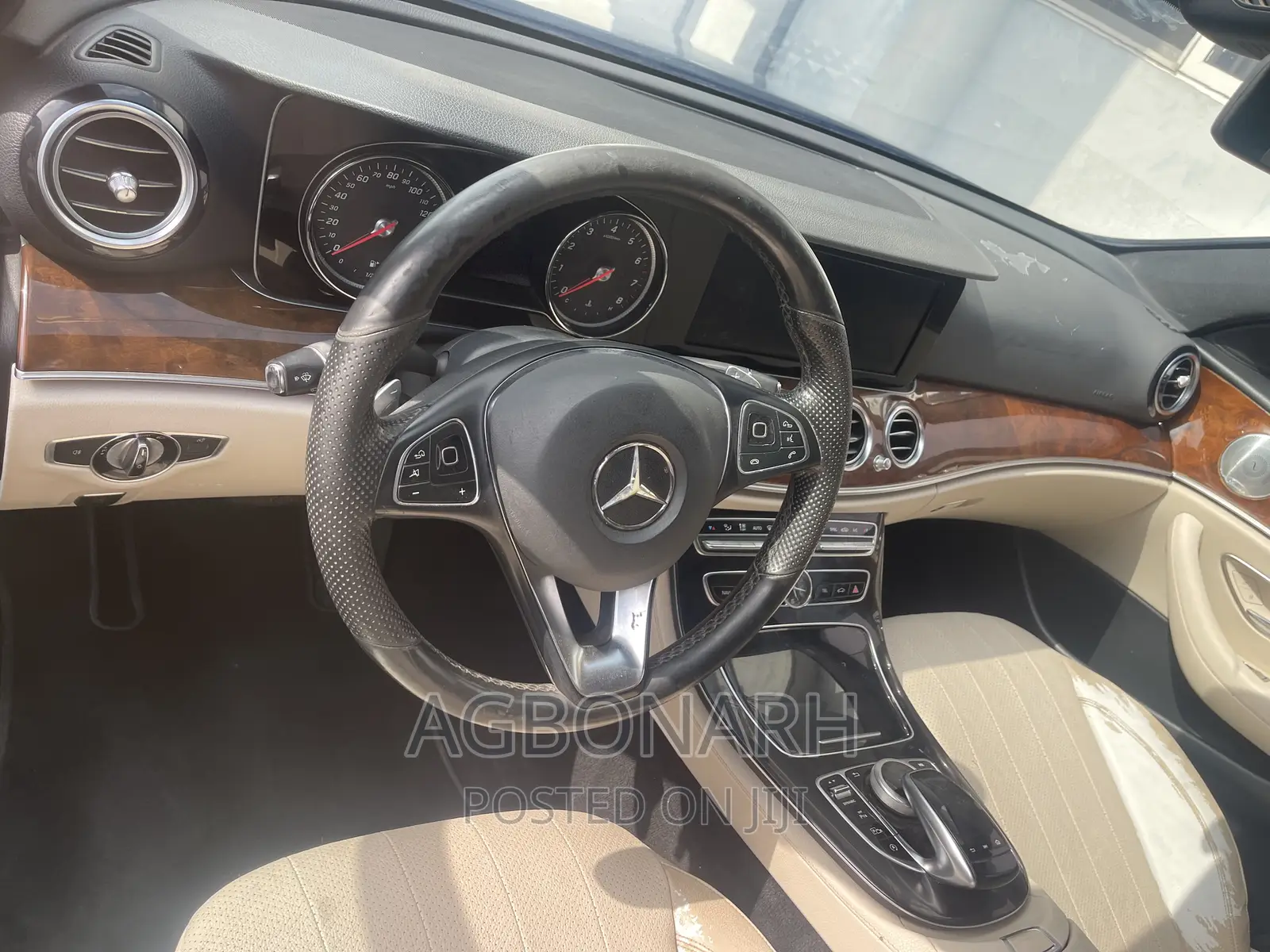 Mercedes-Benz E300 2017 Black