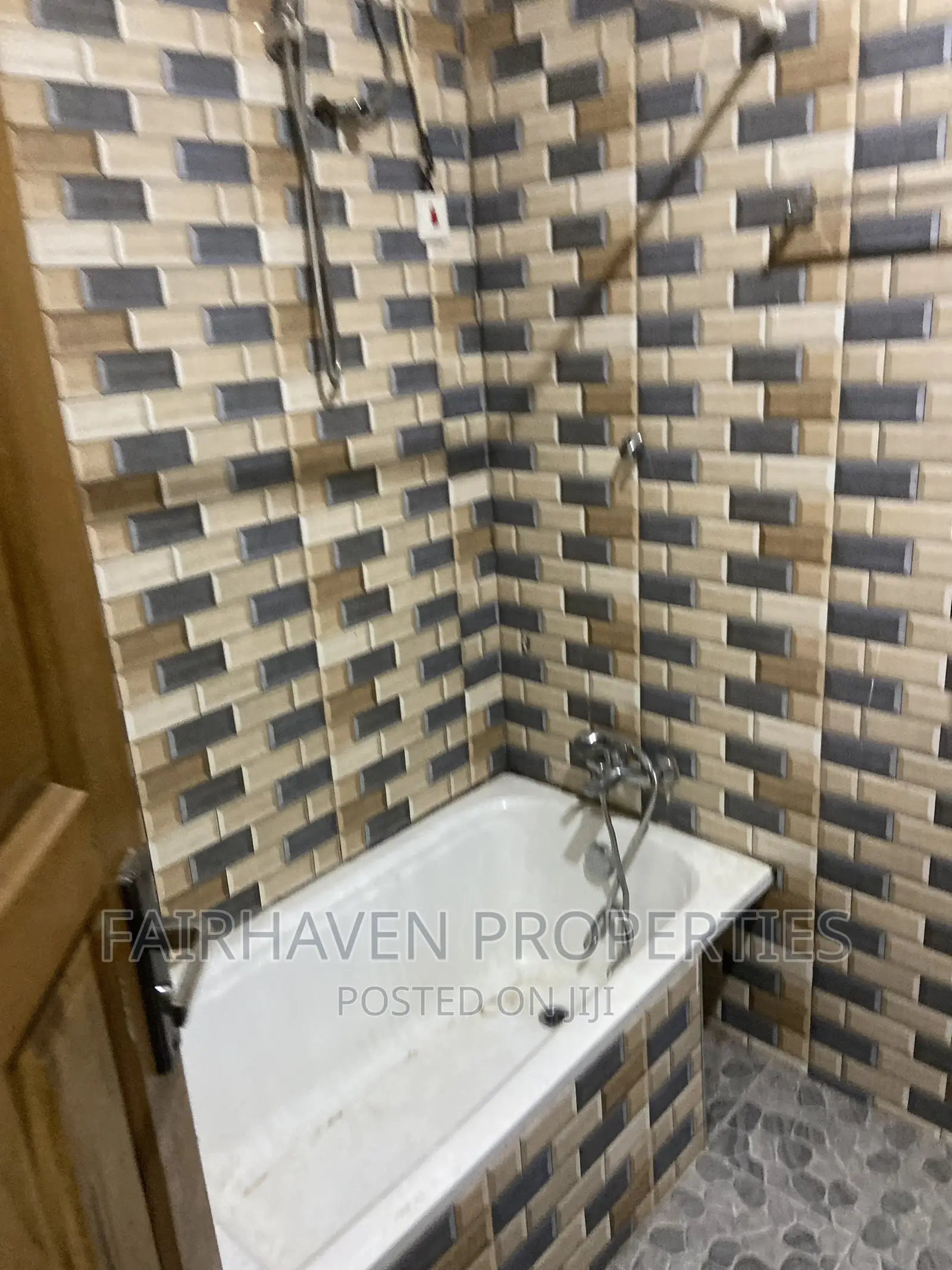 3bdrm Apartment in Tseaddo, Teshie for rent