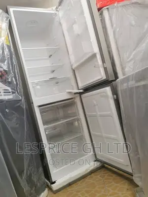 Bottom Mount Freezer//Signature 287L Fridge