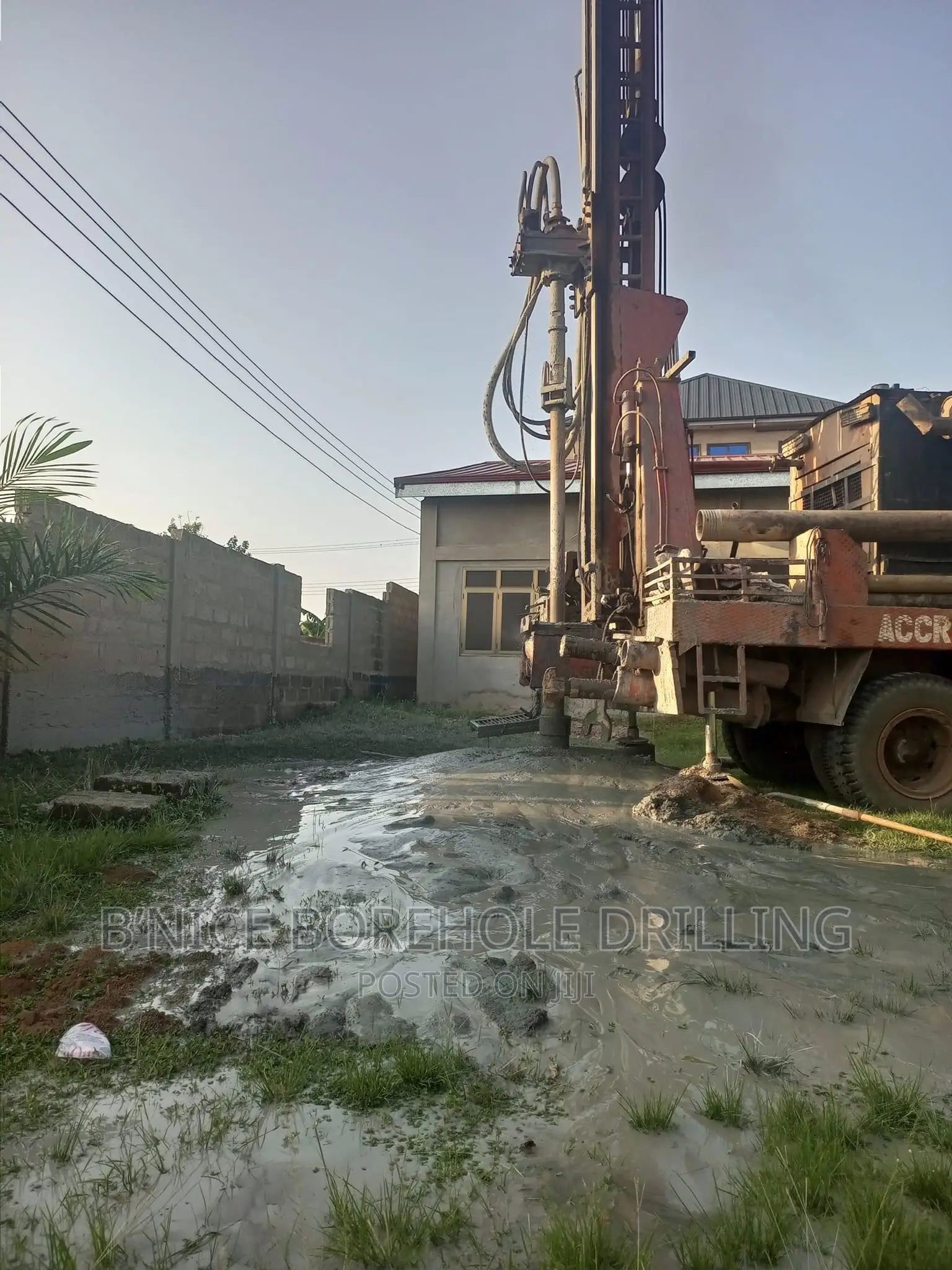 Mechanized Borehole With Quality Submersible Pump
