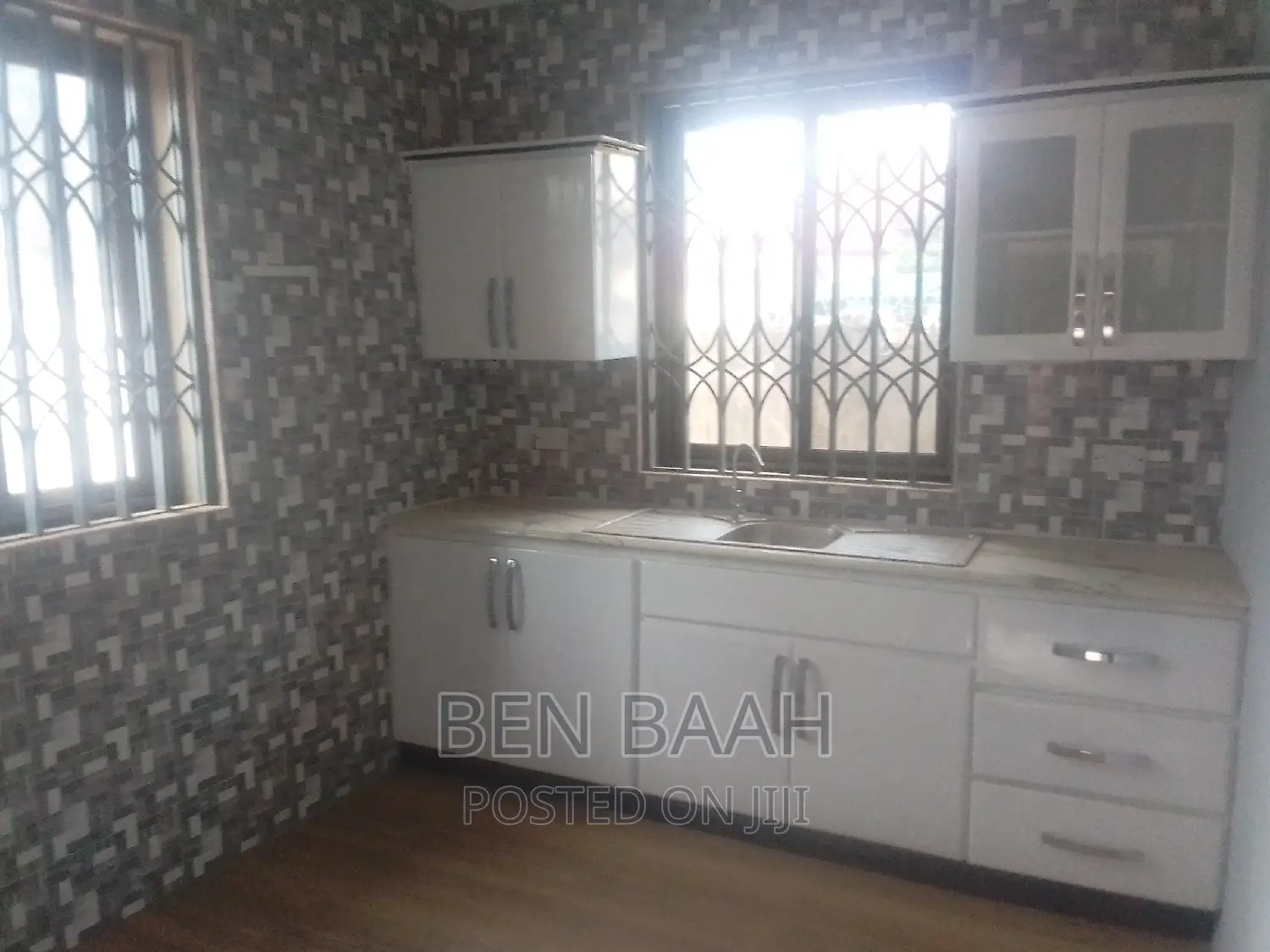 2bdrm Apartment in Ben Properties, Dome for rent