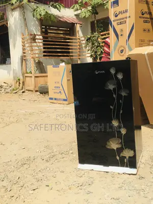 82L Singledoor Topfreezer Black Pearl Glass Tabletop Fridge