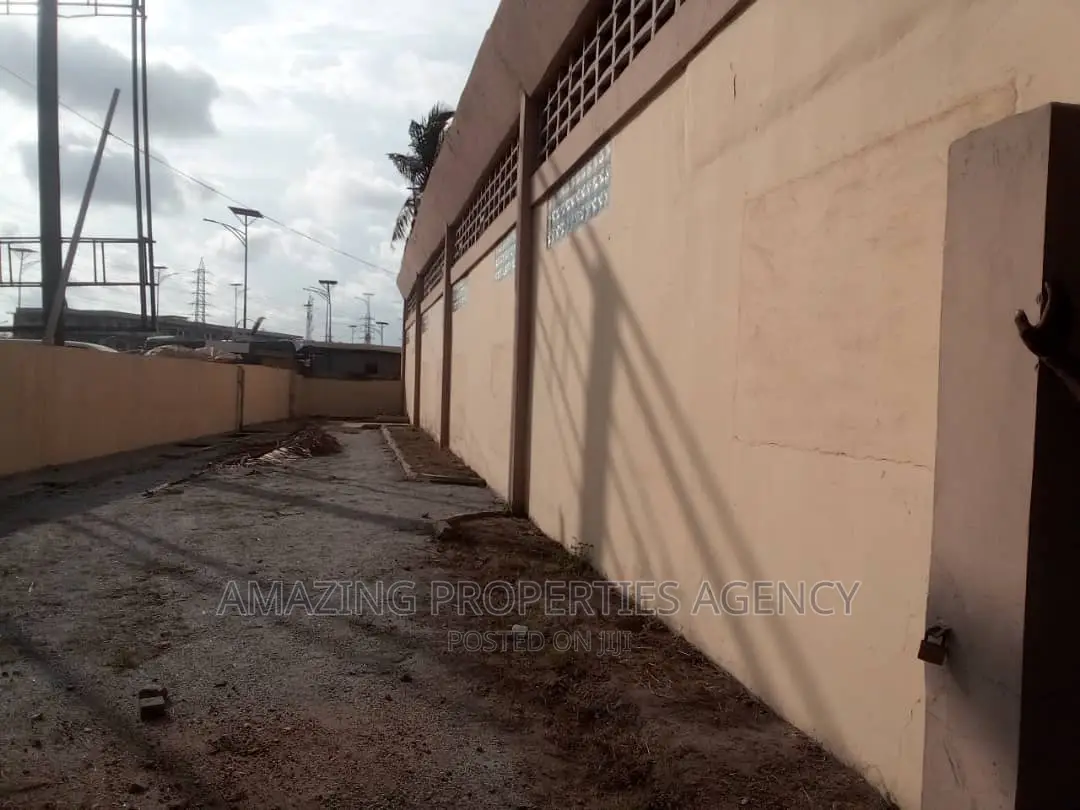 2500sqm Warehouse for Rent at Adabraka