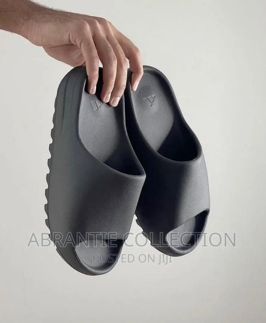 Adidas Yeezy Slides