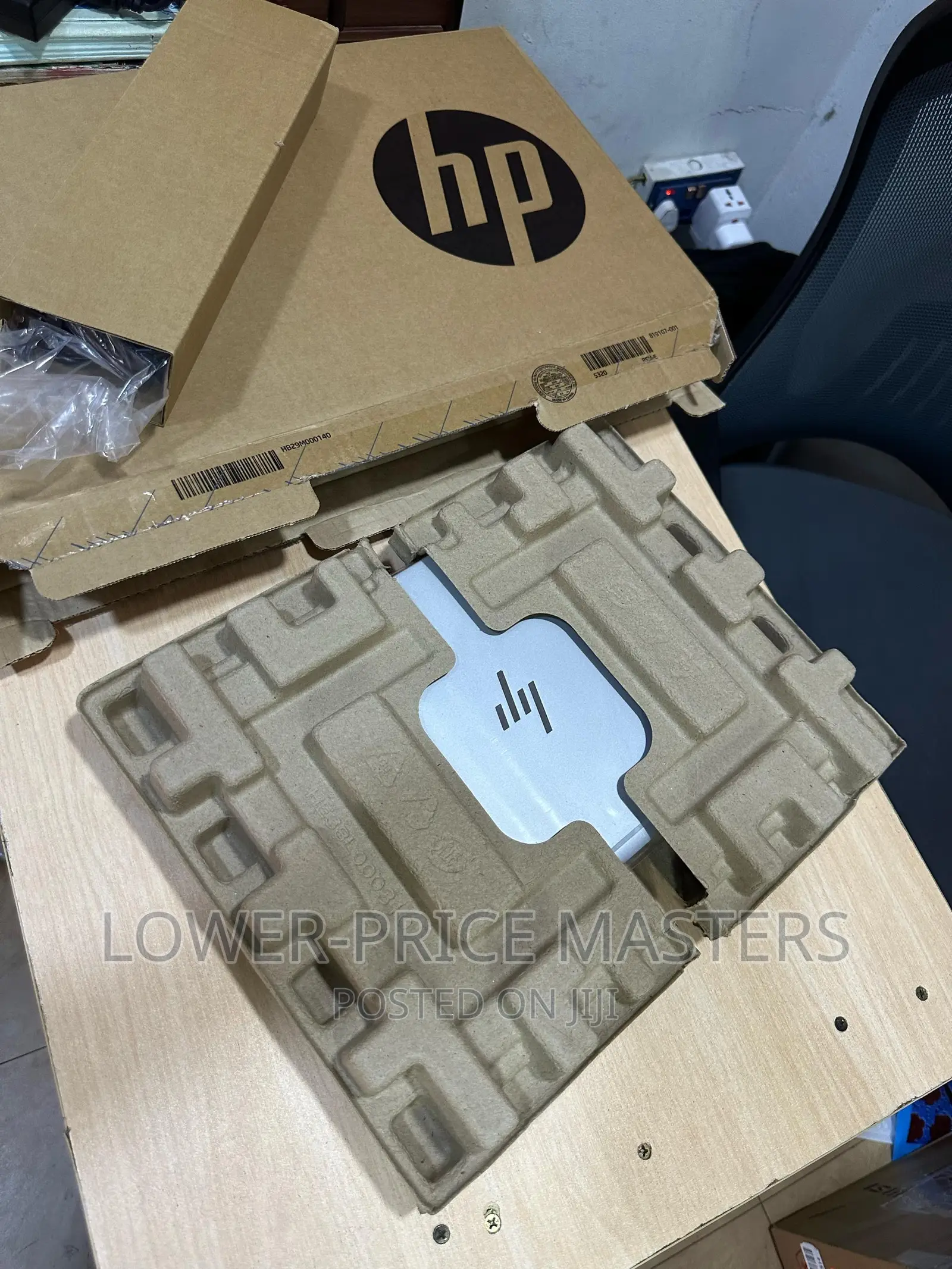 New Laptop HP EliteBook 1040 G4 16GB Intel Core I7 SSD 256GB