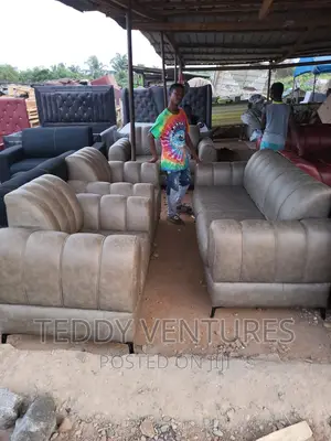 Quality Sofa Set( Free Delivery)