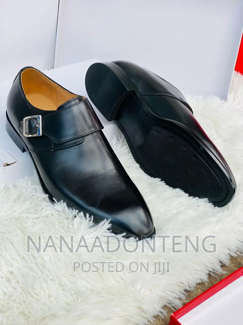 Men Shoe. Short and Long Boat