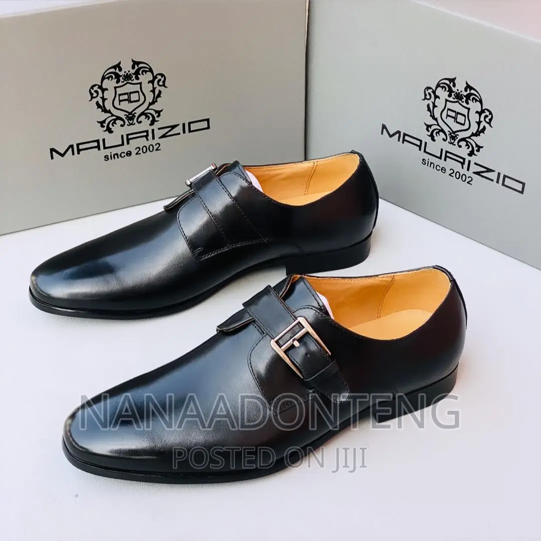 Men Shoe. Short and Long Boat