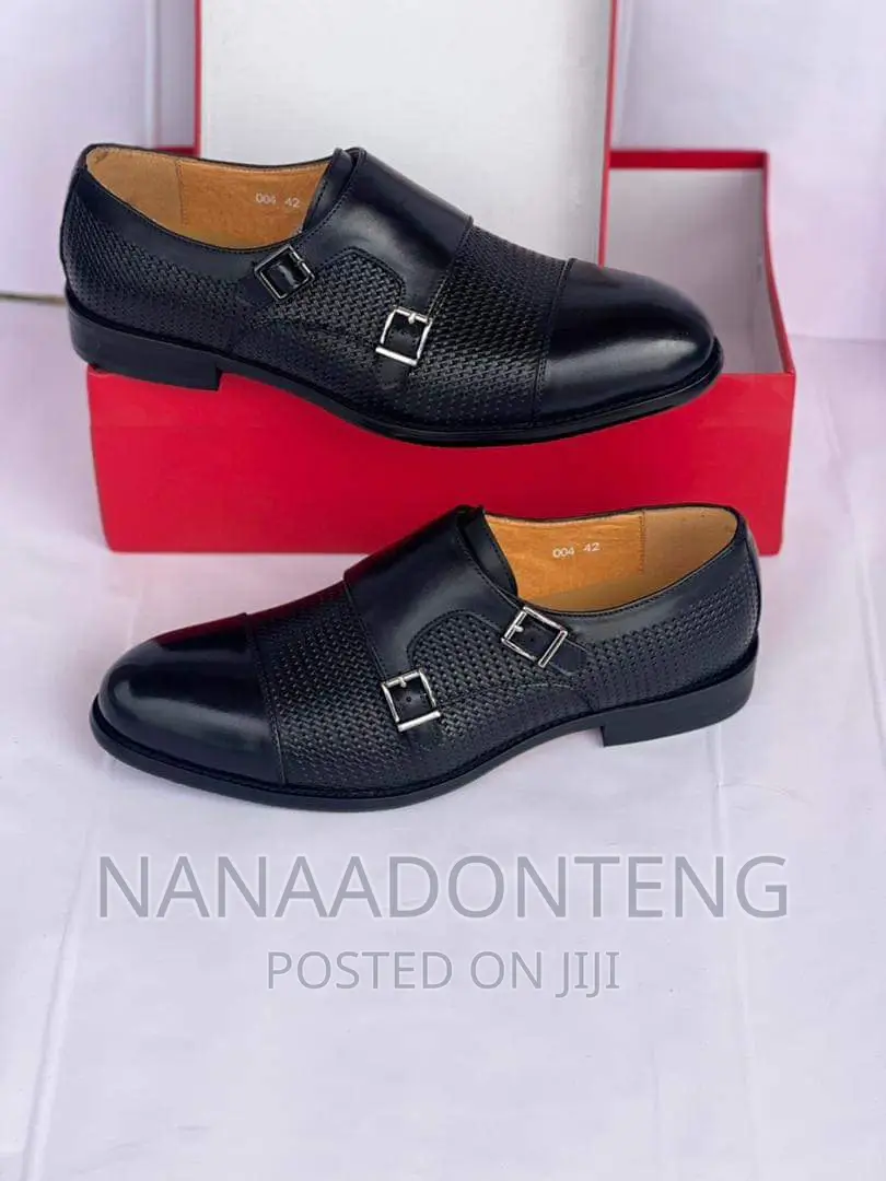 Men Shoe. Short and Long Boat
