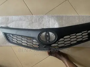 Toyota Camry Spider 2012-14 Front Grille