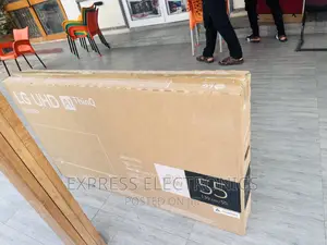 Zealous Sleek UHD Smart Glossy LED 55”UR8000