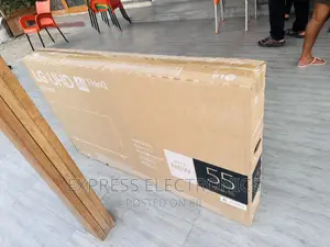 Neatly Sealed in Box UHD Smart 55”UR800 Tv 