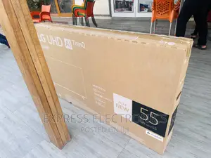 Neatly Sealed in Box UHD Smart 55”UR800 Tv 