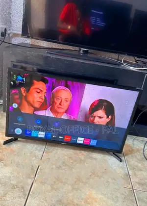 Fresh Samsung 32inch HDR Smart Inbuilt Wi-Fi