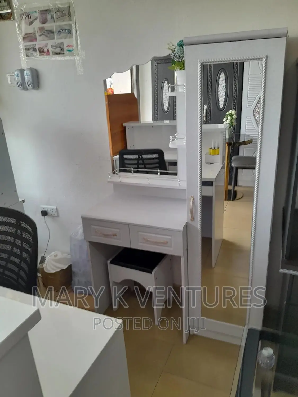 Dressing Mirror