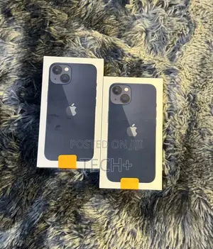 New Apple iPhone 13 128 GB Blue