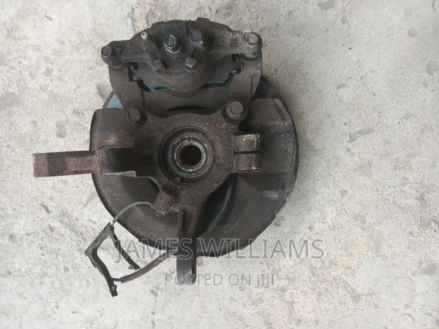 Mitsubishi Outlander 2018 Front Hub