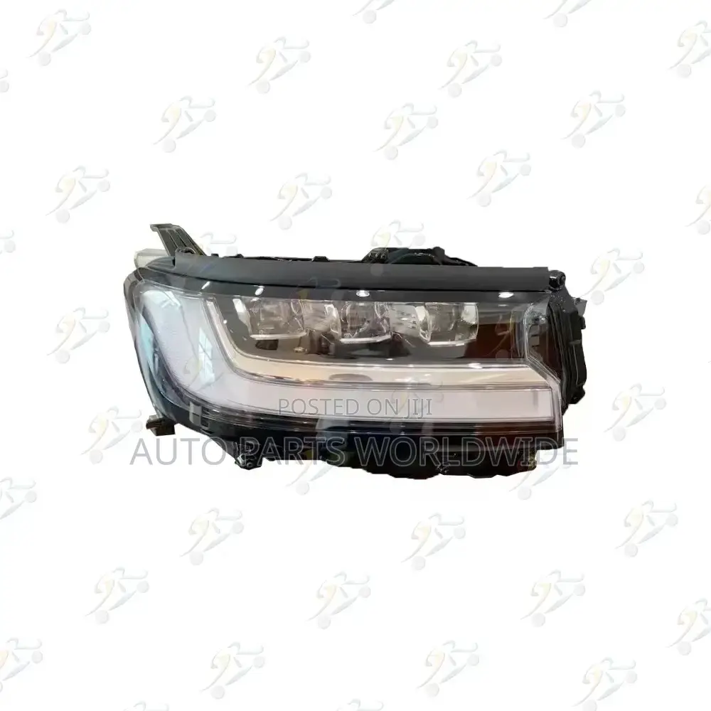 Land Cruiser V8 Headlights 2022