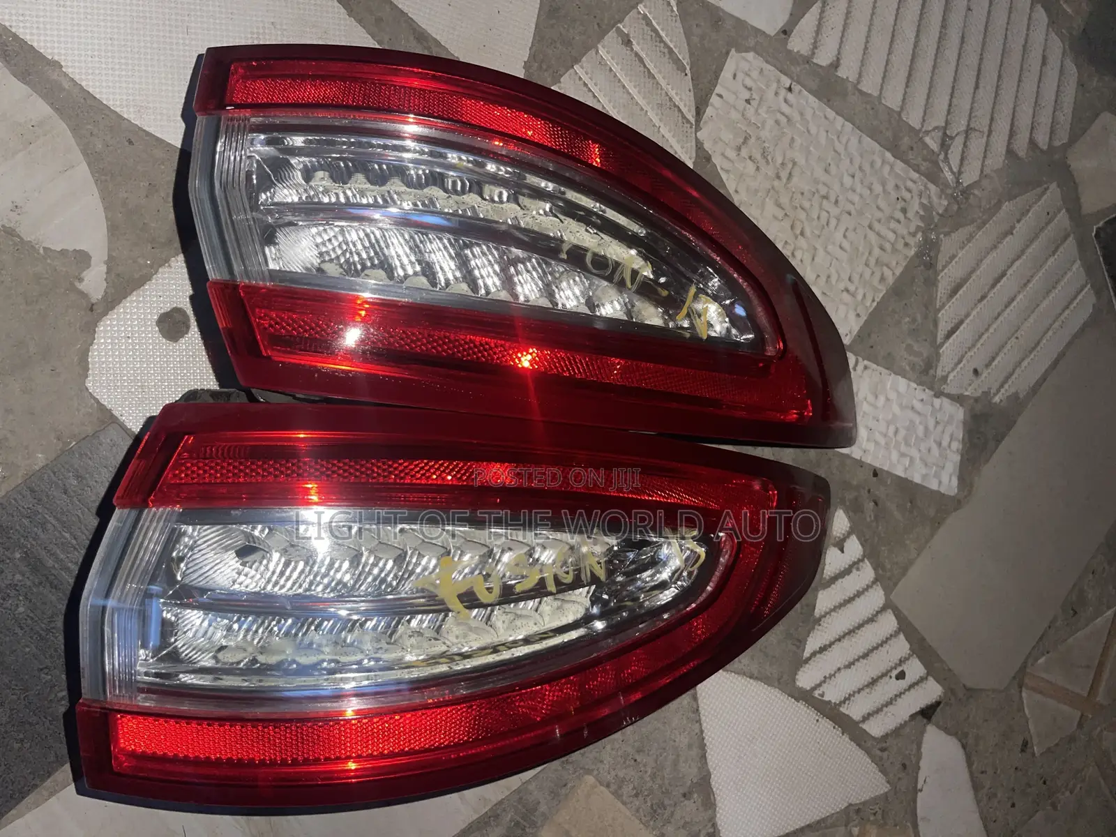 Ford Fusion 2016 Taillight