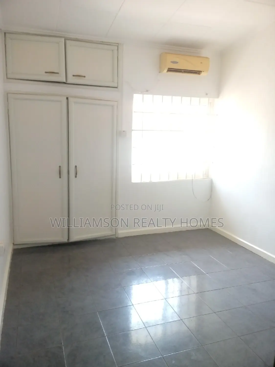 4bdrm House in Community 19 Estate,, Spintex for rent