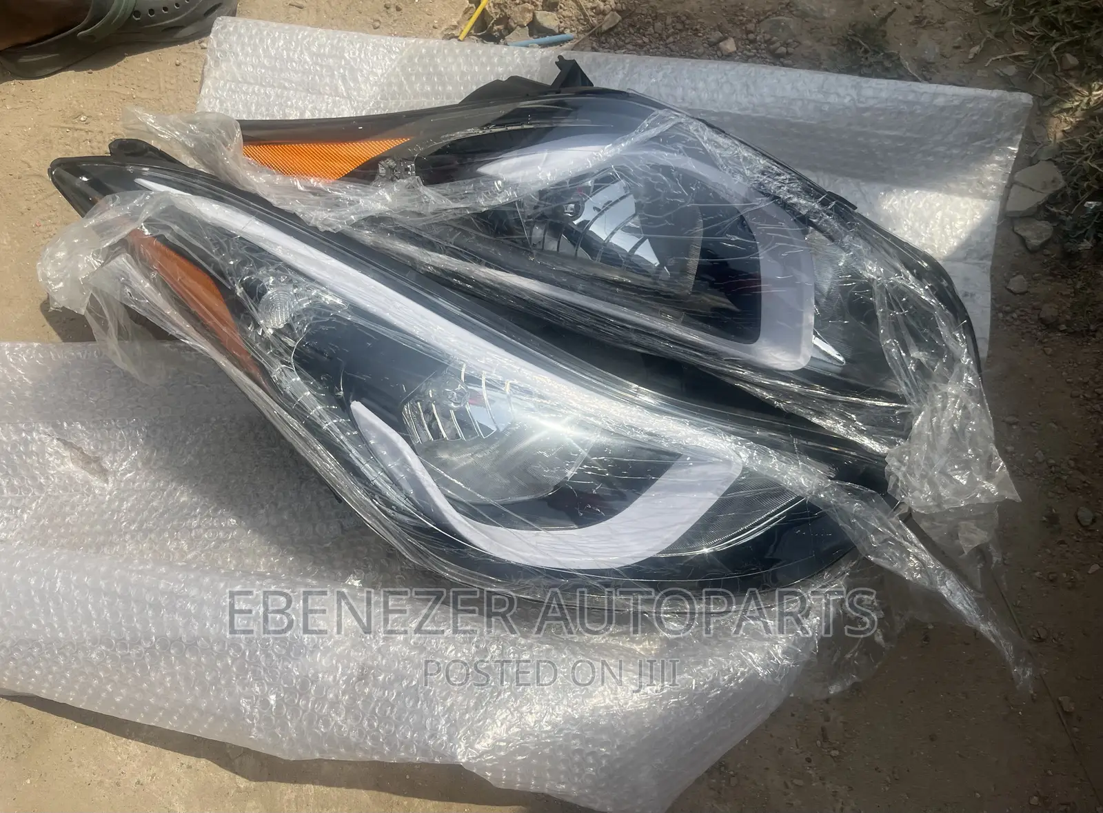 Hyundai Elantra 2014 - 2015 Headlamps