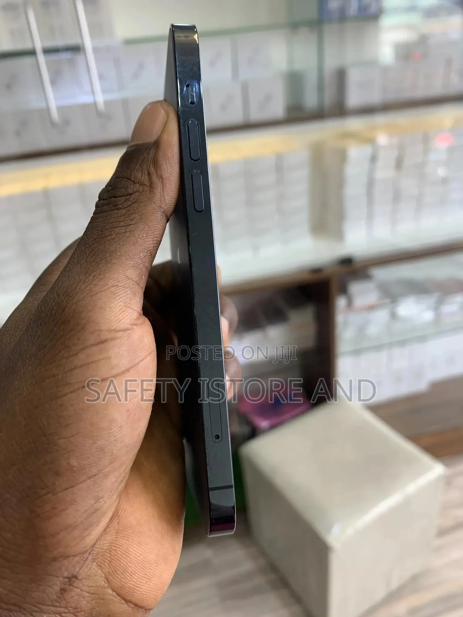 New Apple iPhone 12 Pro 128 GB Blue
