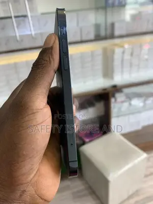 New Apple iPhone 12 Pro 128 GB Blue
