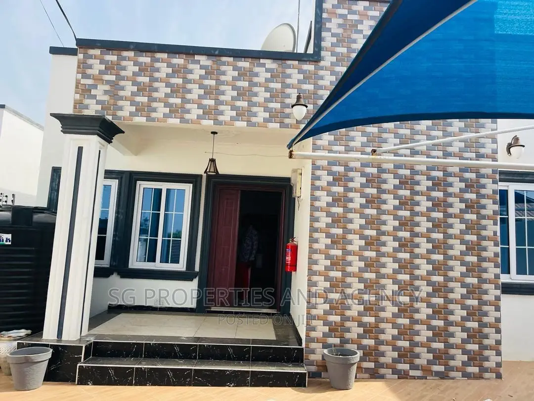 2bdrm House in Batsonaa, Spintex for rent