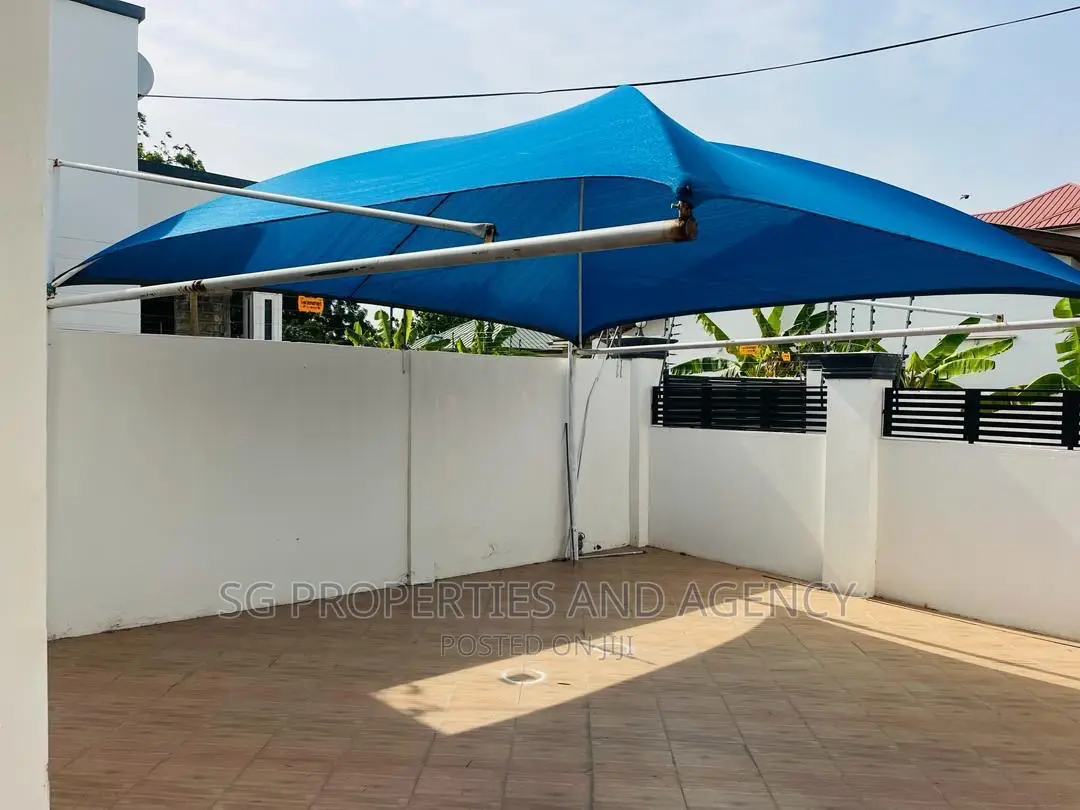 2bdrm House in Batsonaa, Spintex for rent
