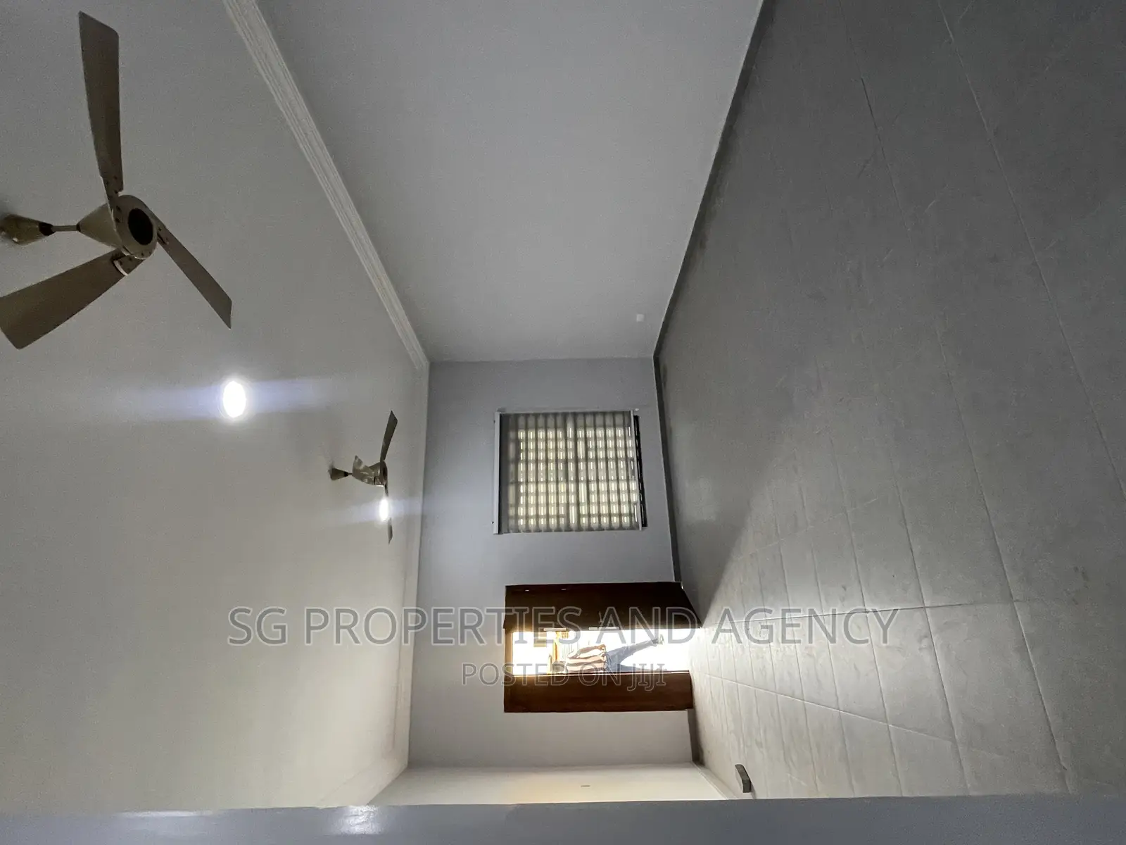 2bdrm Apartment in Spintex for rent