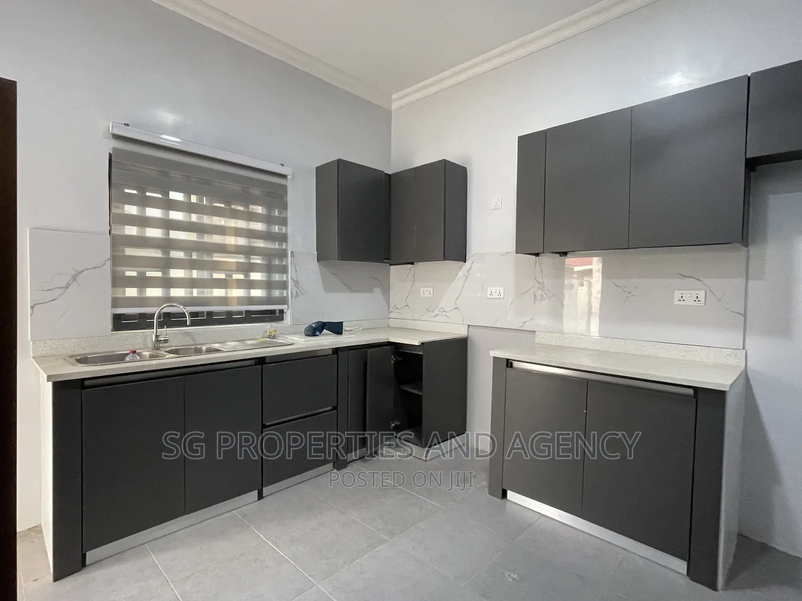 2bdrm Apartment in Spintex for rent
