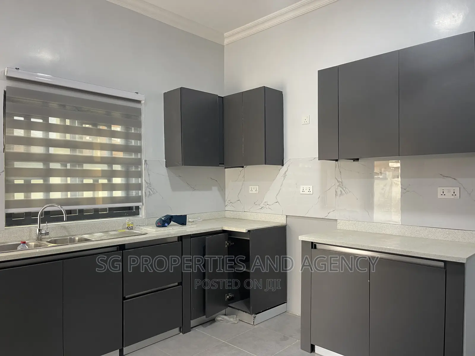 2bdrm Apartment in Spintex for rent