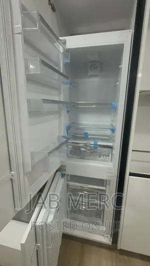 Integrated Fridge Cabinet Top Fridge Down Freezer