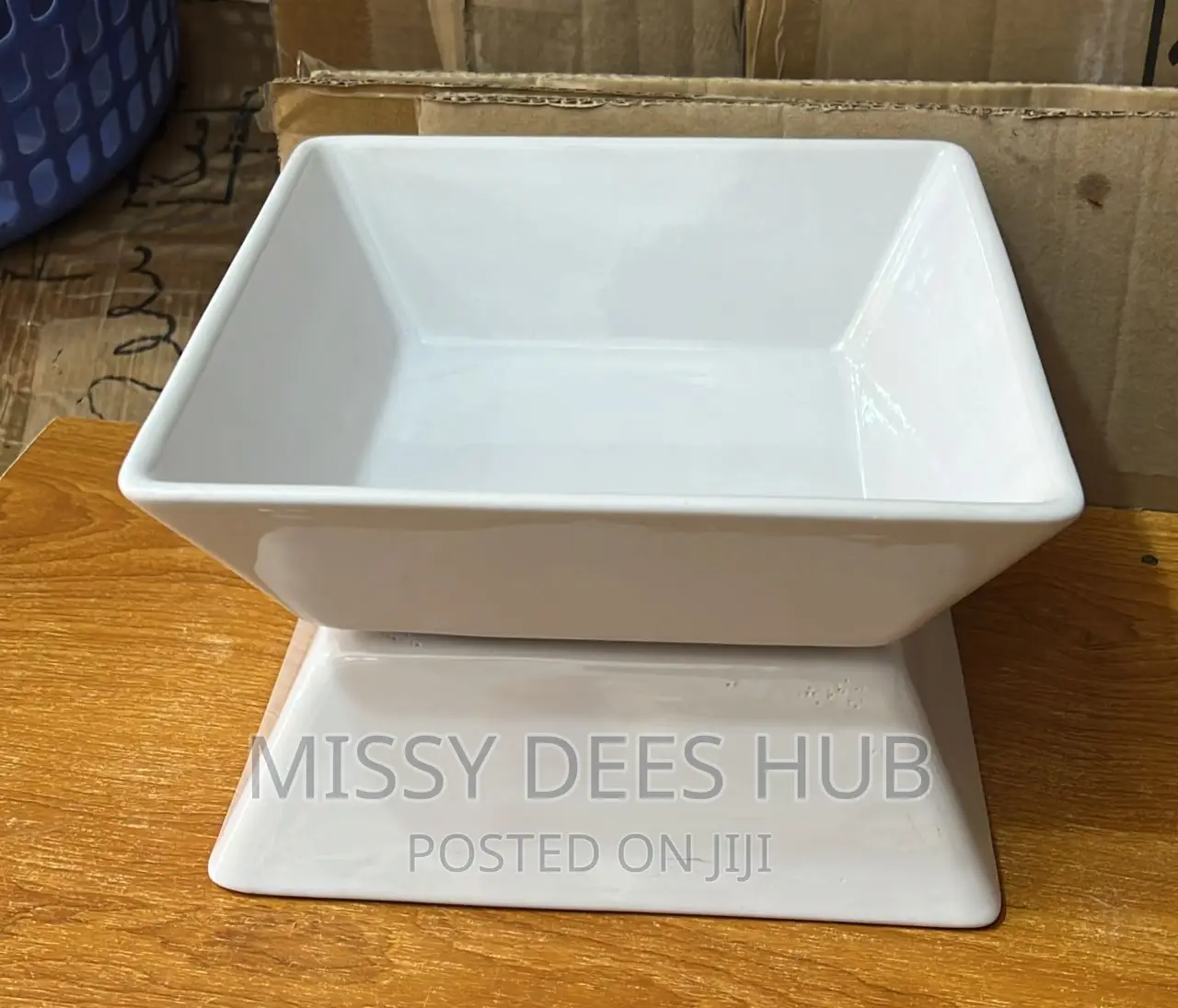 Square Ceramic Bowl (Pair}