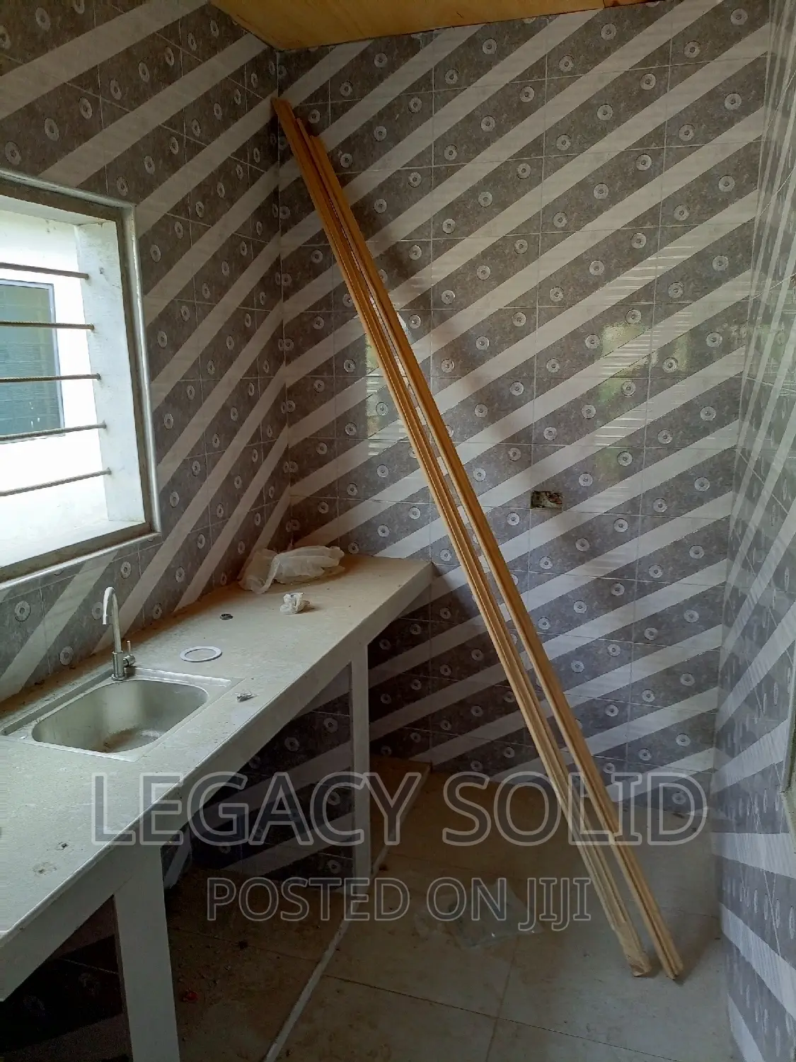 1bdrm Apartment in Legacy Solid Real, New Town for rent