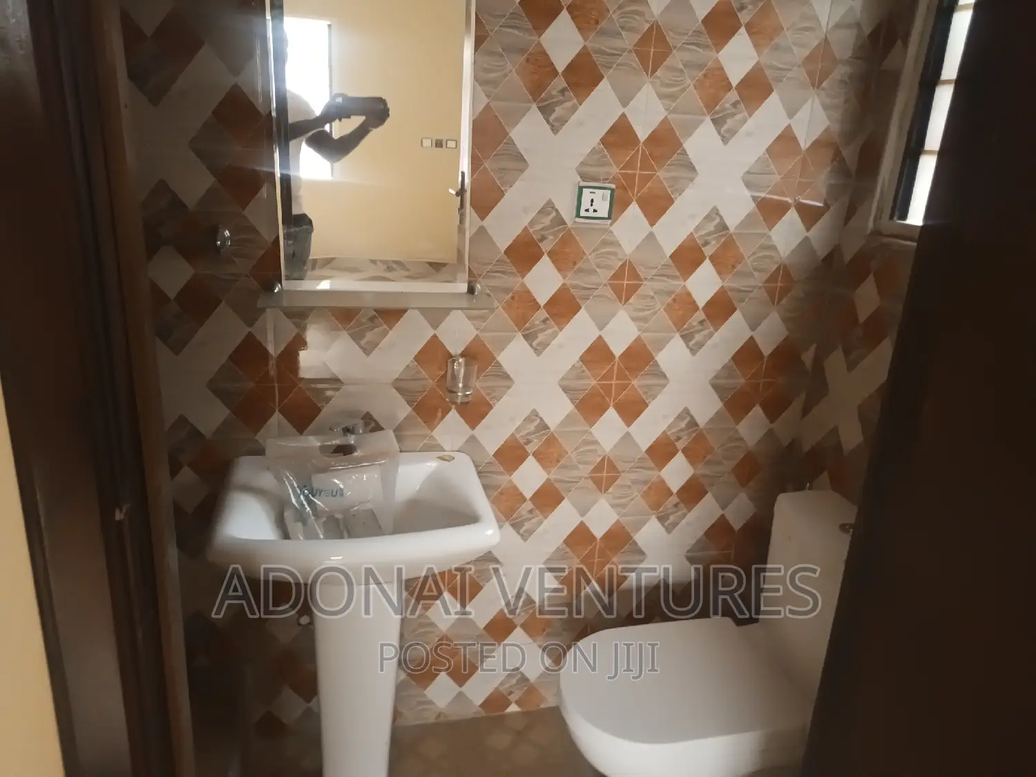 3bdrm House in Tech Fumesua, Kumasi Metropolitan for rent